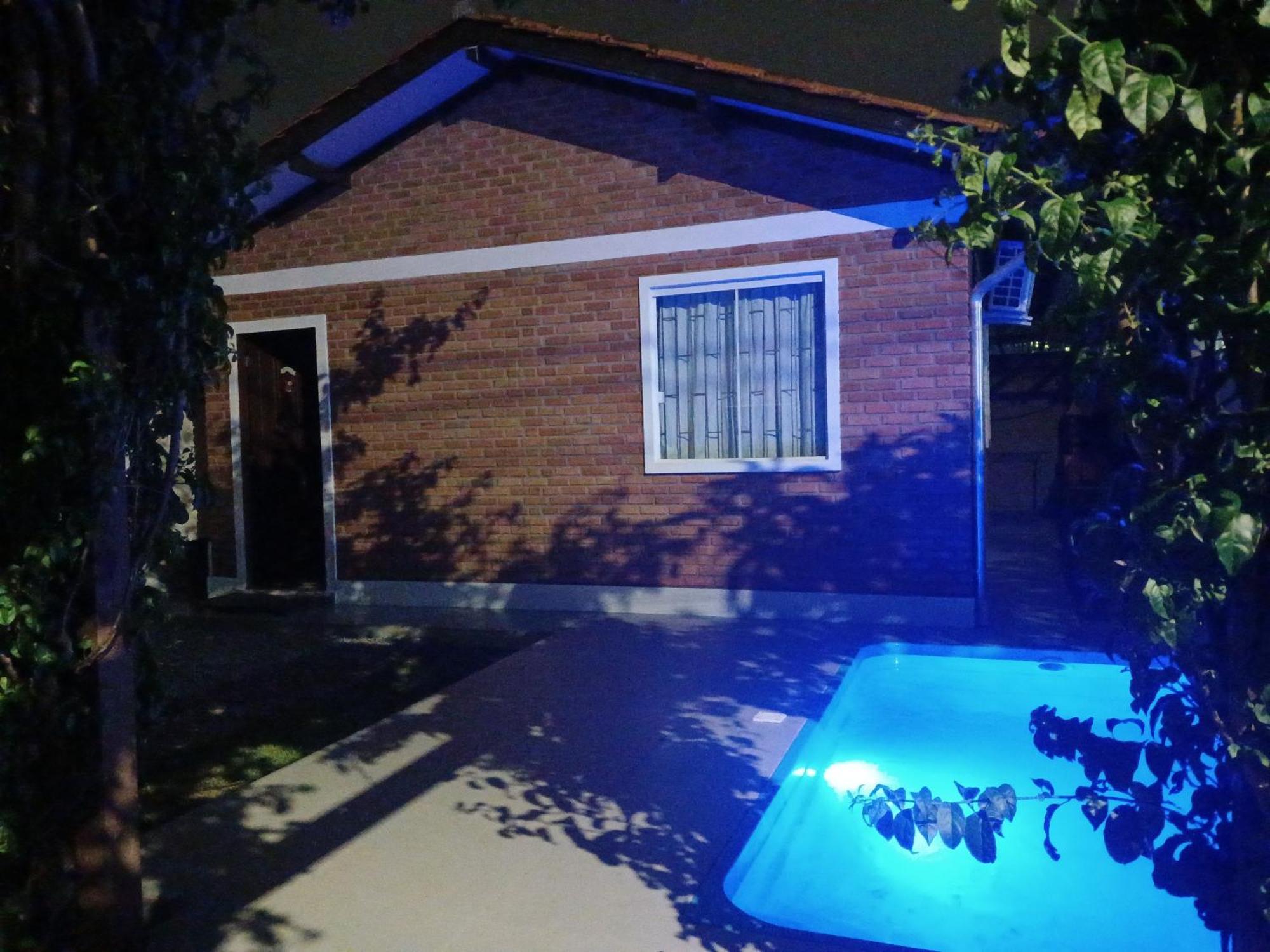 Casa Em Florianopolis, Rio Vermelho, 2 Quartos — Fotos 1